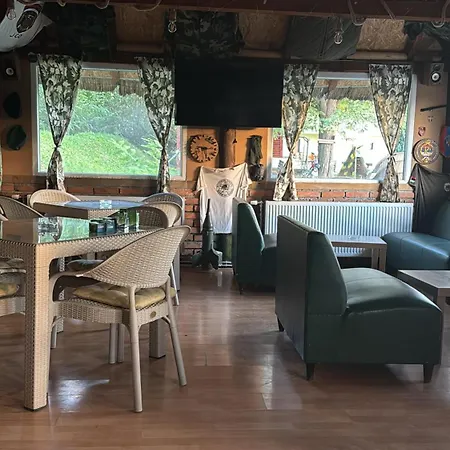 بيت خشبي Brvnara Ruza Rumena Mionica